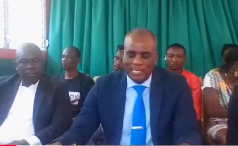 Des organisations de base projettent trois journées de manifestation contre l’insécurité 