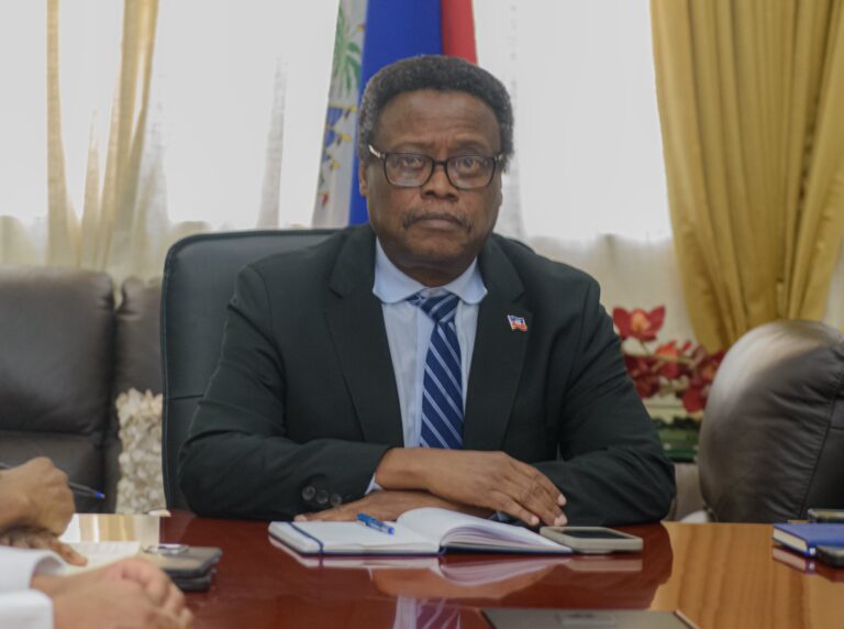 Vers la réouverture de l&rsquo;aéroport international Toussaint Louverture