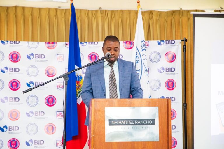 Organisation de deux journées de travail sur la mise en œuvre de la signature électronique par le CONATEL