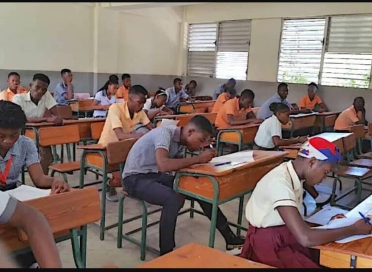 9ème AF, 187 419 candidats sont attendus aux examens