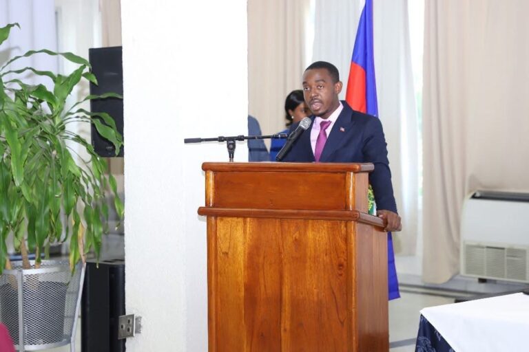 Le rôle des médias dans la construction de la paix en Haïti au coeur d&rsquo;un colloque