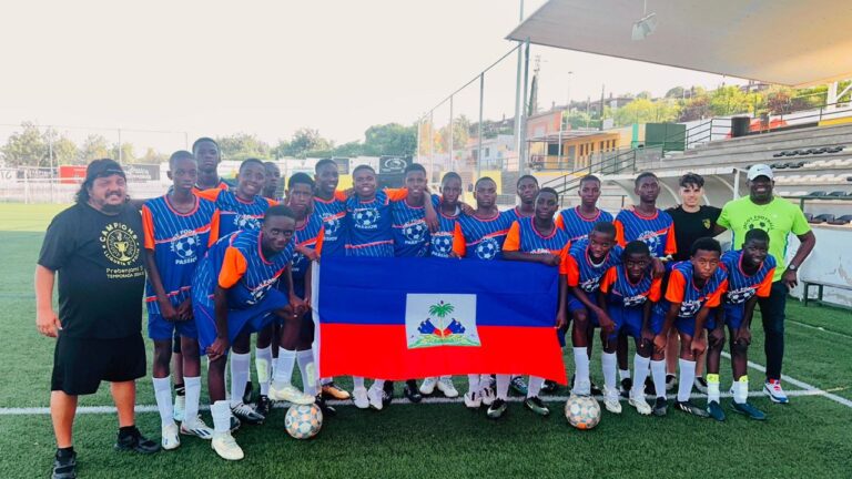 L’Académie Jacot Football Passion brille lors d’un stage international à Barcelone