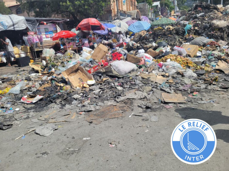 La commune de Pétion-Ville perdue sous les immondices