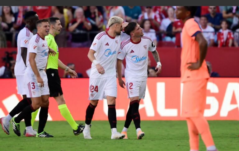 Séville humilie le FC Barcelone : une déroute symptomatique d’un mal plus profond