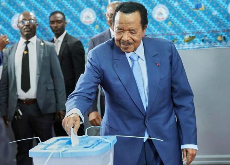 Présidentiel au Cameroun ce dimanche, le sortant Paul BIYA, 42 ans au pouvoir, veut un nouveau mandat