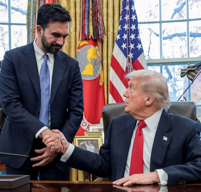 Trump – Mamdani : une trêve inattendue au sommet du pouvoir américain, entre cordialité affichée et tensions persistantes