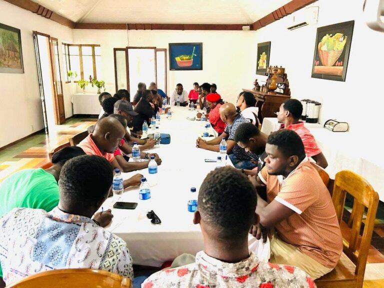 Kenbe Kapòw : l’émergence d’un nouveau leadership haïtien au cœur des défis