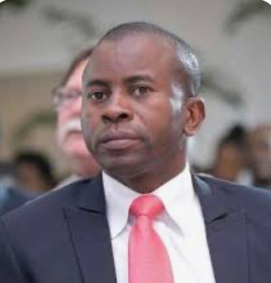 Haïti : Me Jean Renel Sénatus porte plainte après l’incendie de l’Université Soleil