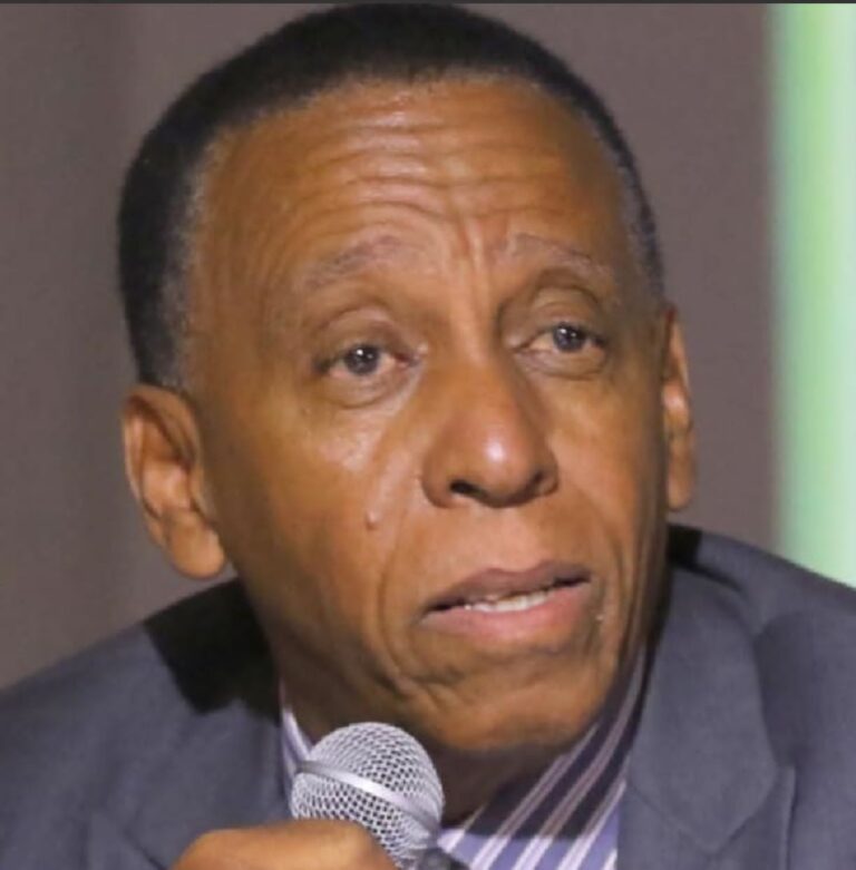 La double circulation monétaire en Haïti, dollar Américain et la Gourde: une lecture de la BRH