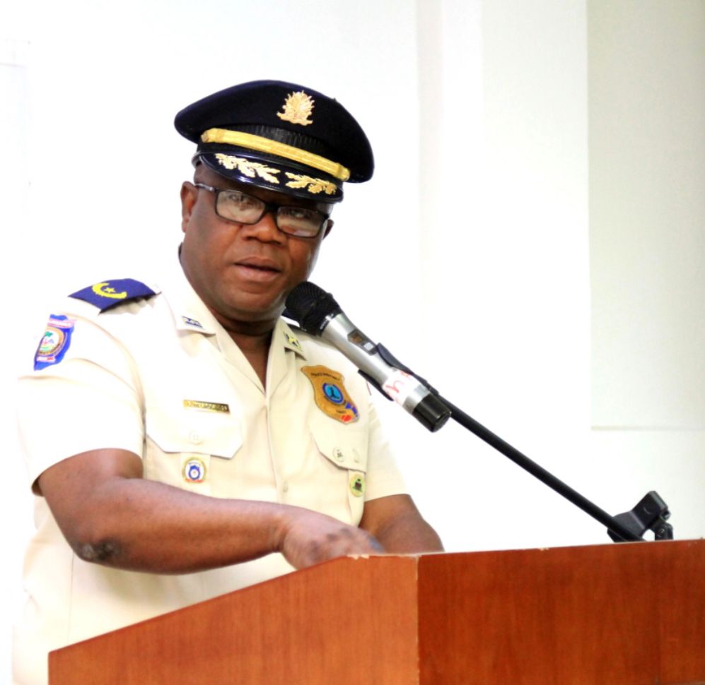 Le Commissaire Municipal Garry Desrosiers, nouveau porte-parole PNH, fait le bilan des opérations