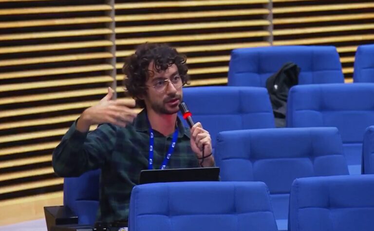 Révocation d’un journaliste italien après une question sur Israël