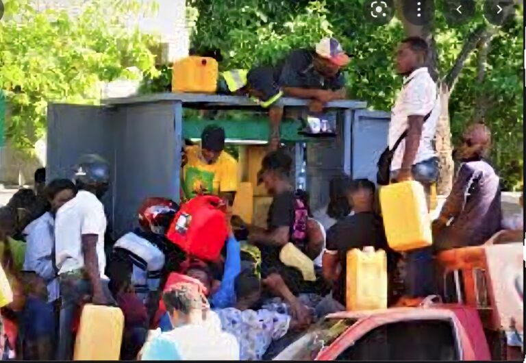 Haïti-Carburant: le Ministère du Commerce dément toute rareté et annonce des contrôles renforcés