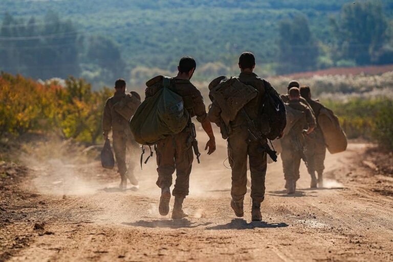 Crise psychologique en Israël : l&rsquo;onde de choc d&rsquo;un traumatisme collectif