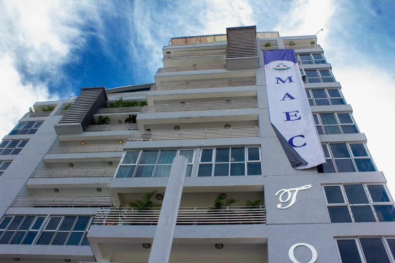 Dignité de l’État ou indignation sélective ?