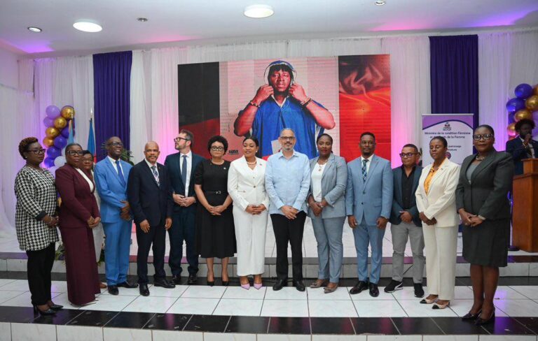 Le gouvernement célèbre la Journée internationale des droits des femmes: Fils-Aimé y voit une priorité nationale